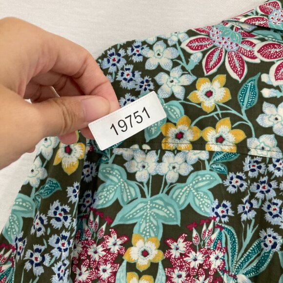 New Talbots Mirrored Garden Cotton Button Front Shirt 3X Colorful Floral Preppy - Picture 11 of 12